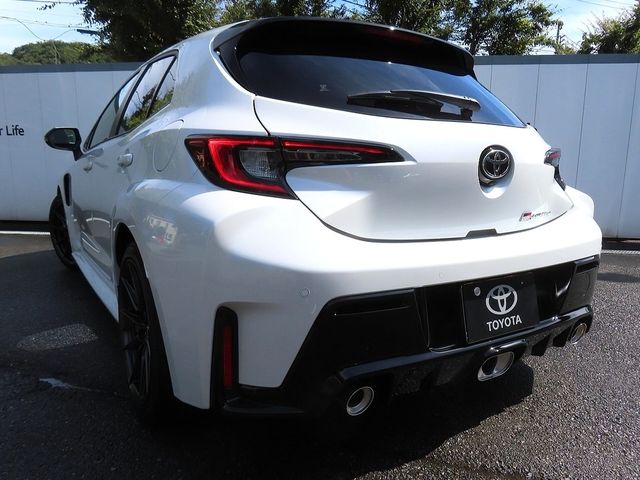 TOYOTA GR COROLLA 2025