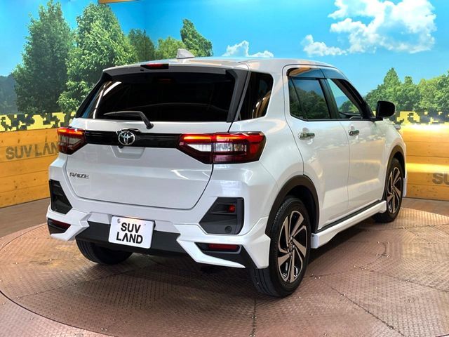 TOYOTA RAIZE 2022