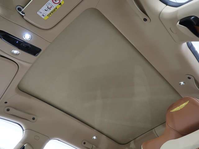 ASTON MARTIN ASTON MARTIN SUV 2023