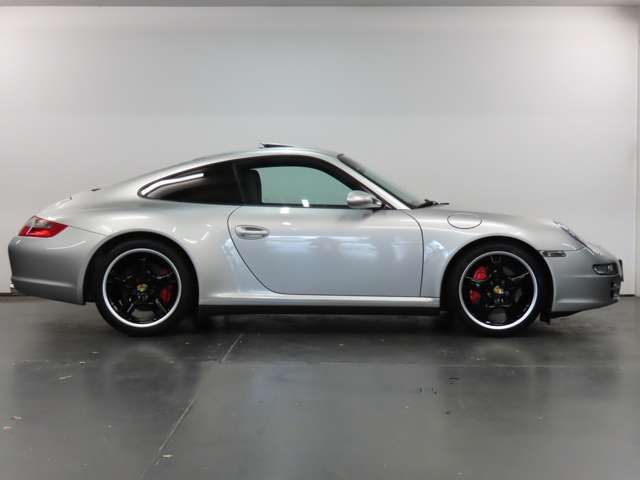 PORSCHE PORSCHE 911 2006