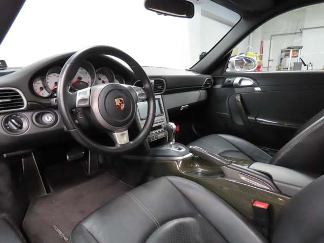 PORSCHE PORSCHE 911 2006