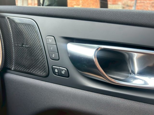 VOLVO VOLVO XC60 2024