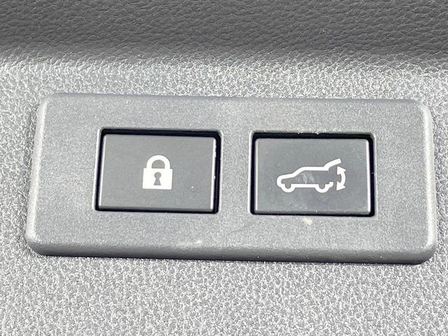 SUBARU FORESTER 2018