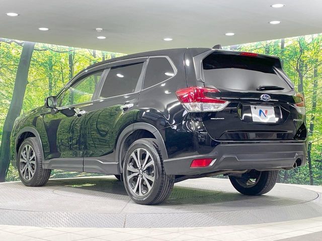 SUBARU FORESTER 2018