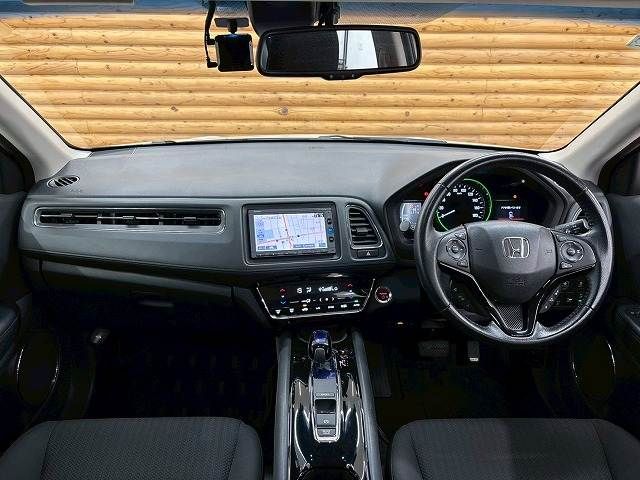 HONDA VEZEL HYBRID 2017