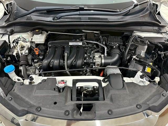 HONDA VEZEL HYBRID 2017