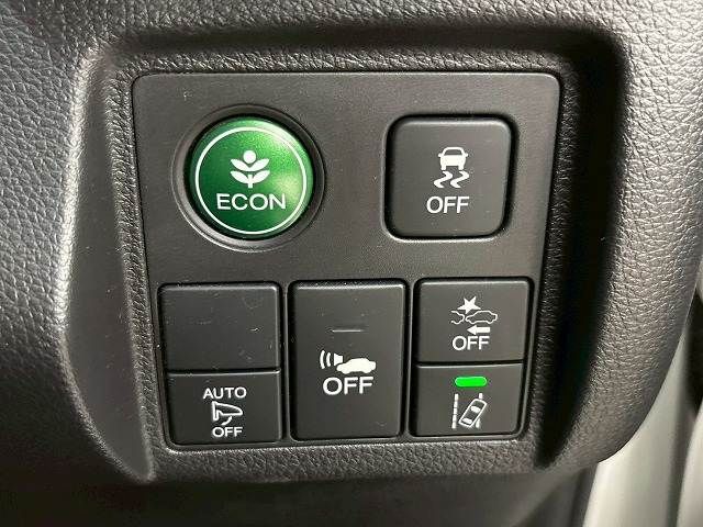 HONDA VEZEL HYBRID 2017