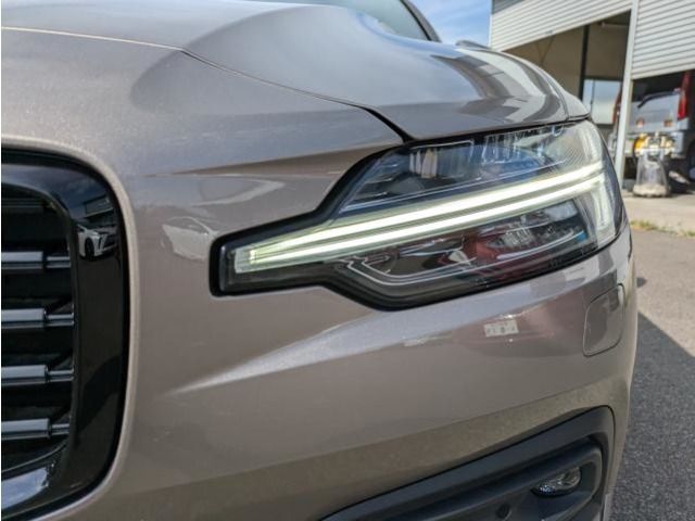 VOLVO VOLVO V60 2020