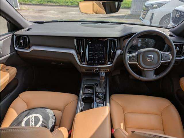 VOLVO VOLVO V60 2020