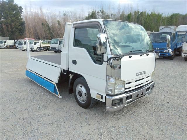 ISUZU ELF 2010