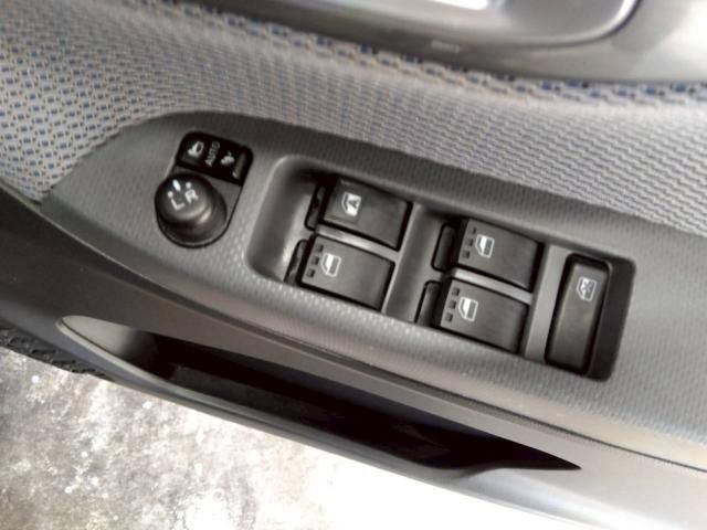 DAIHATSU MOVE CUSTOM 4WD 2015