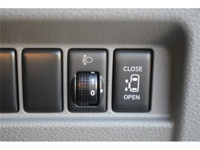 NISSAN NV350 CARAVAN WAGON 2019