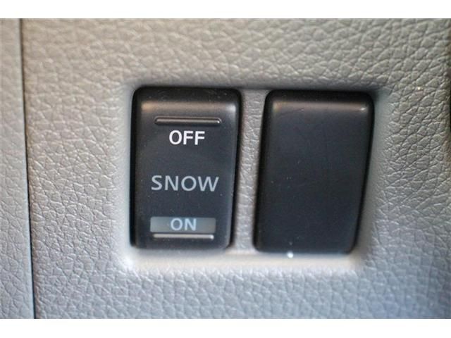 NISSAN NV350 CARAVAN WAGON 2019