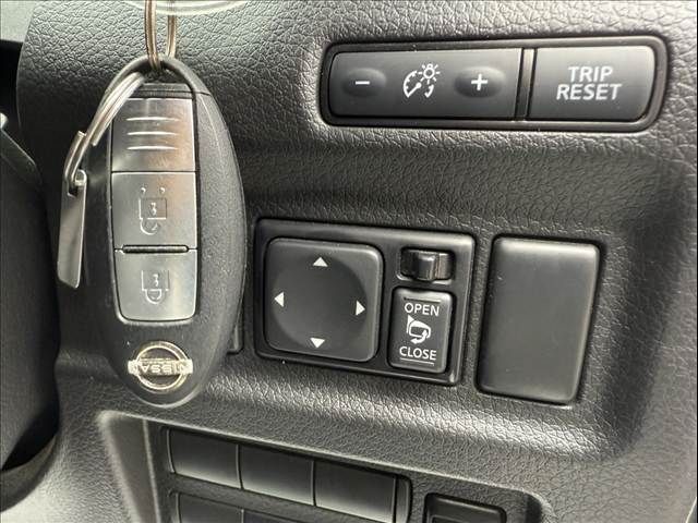 NISSAN CARAVAN van 2WD 2022