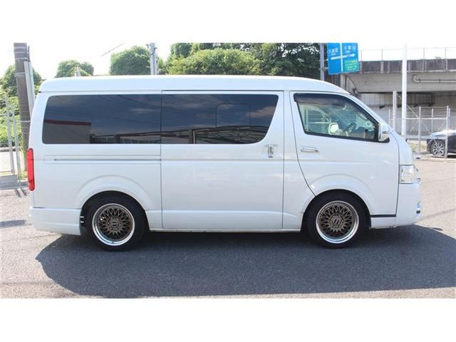 TOYOTA HIACE van 2WD 2014