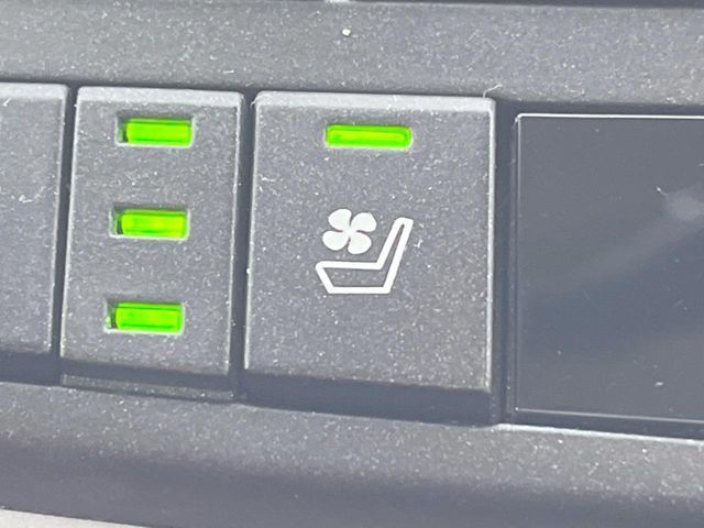 TOYOTA LEXUS NX300h 2018