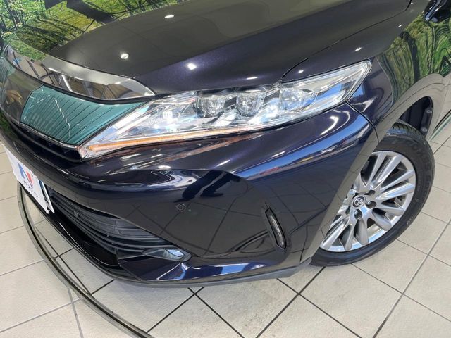 TOYOTA HARRIER 2WD 2017