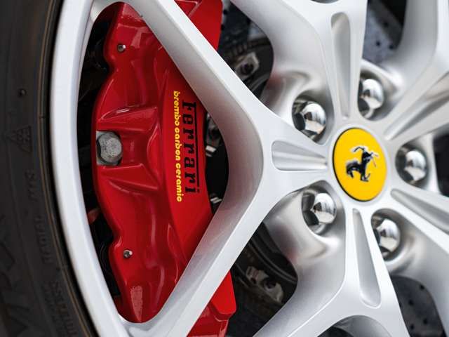 FERRARI FERRARI California T 2017