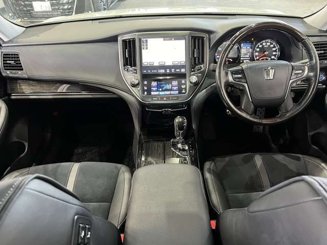 TOYOTA CROWN sedan hybrid 2017