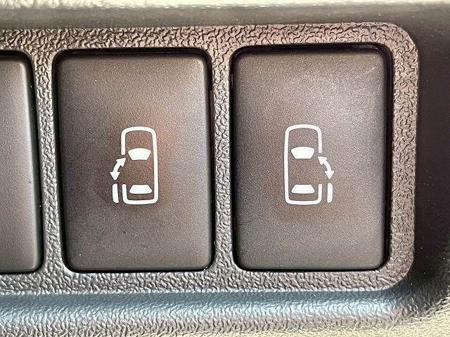 TOYOTA HIACE van 4WD 2023