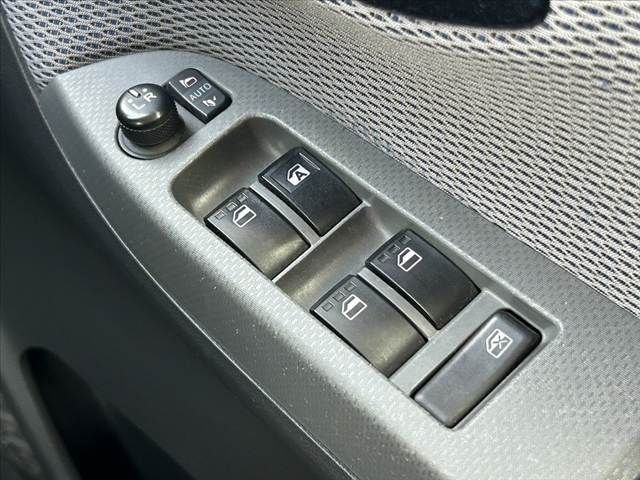 DAIHATSU MOVE CUSTOM 2015