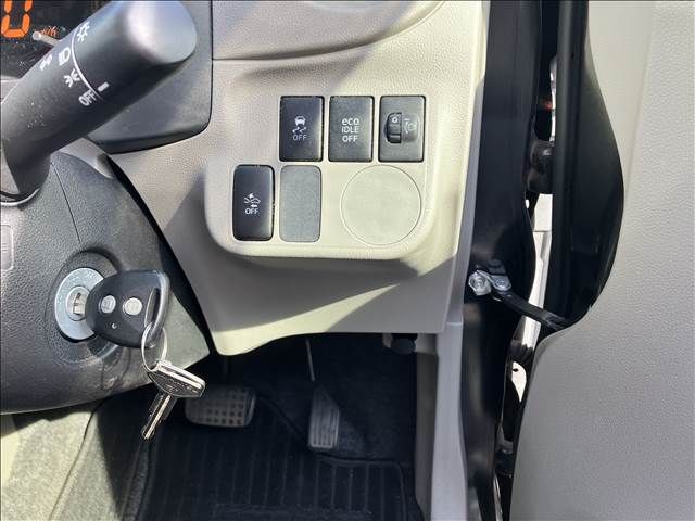 DAIHATSU MIRA e:S 2016