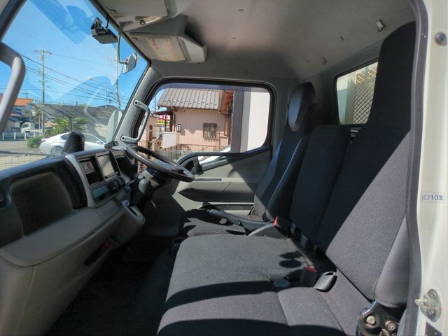 MITSUBISHI CANTER 2020