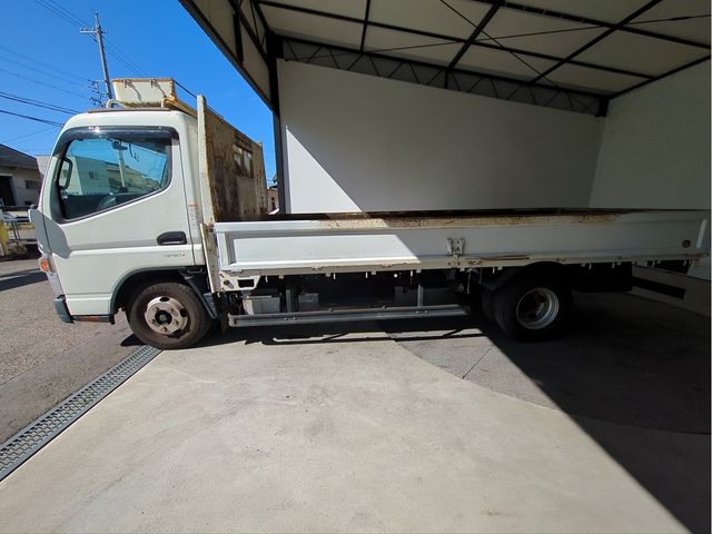 MITSUBISHI CANTER 2020