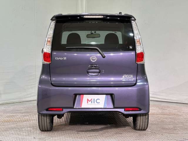 NISSAN DAYZ 2013