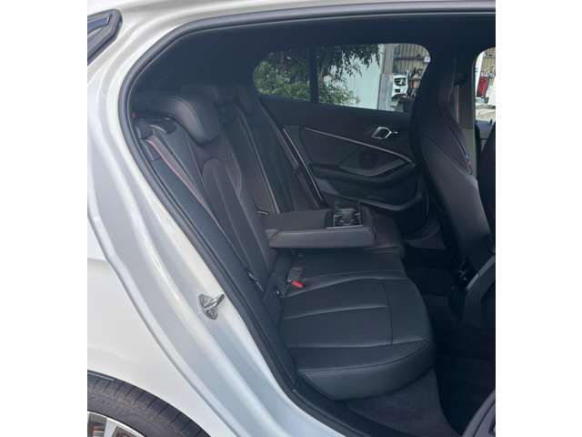 BMW BMW 1series 2019