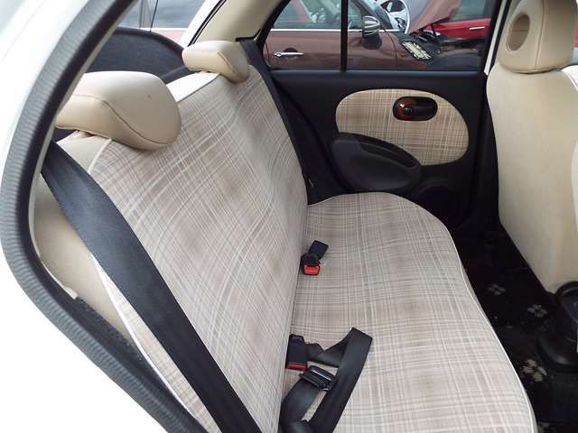 NISSAN MARCH BOLERO 2006