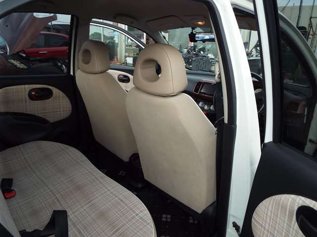 NISSAN MARCH BOLERO 2006