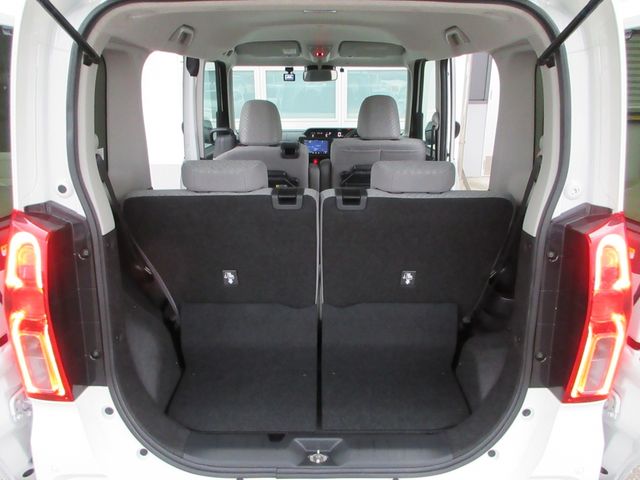 DAIHATSU TANTO 4WD 2022