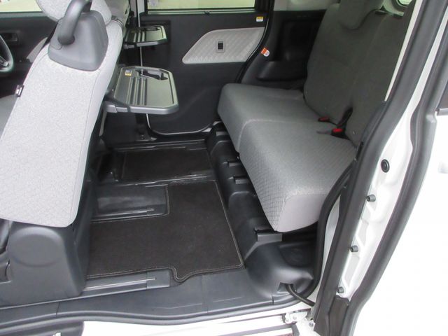 DAIHATSU TANTO 4WD 2022