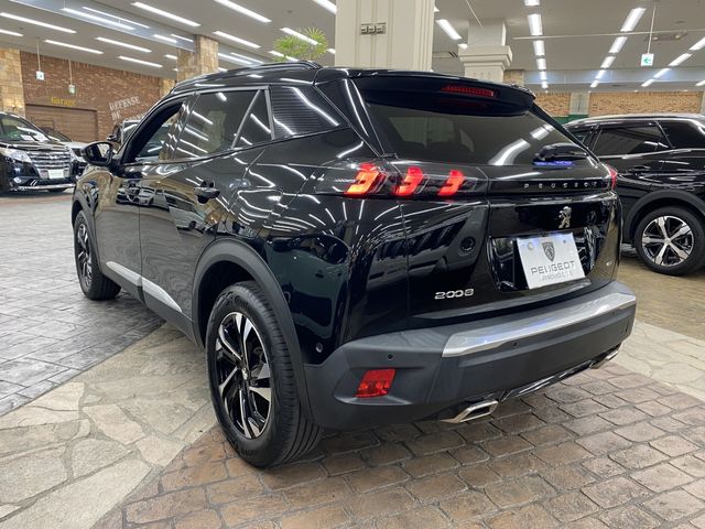 PEUGEOT PEUGEOT 2008 2023
