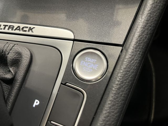 VOLKSWAGEN VOLKSWAGEN GOLF Alltrack 2017