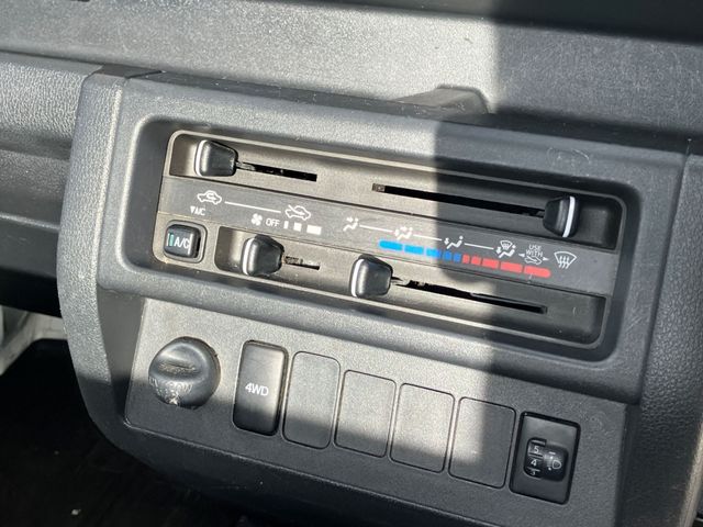 DAIHATSU HIJET truck 4WD 2018