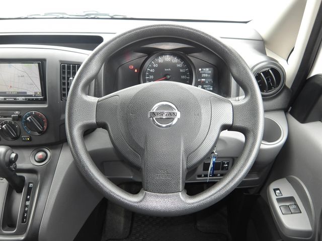 NISSAN NV200 VANETTE van 2020