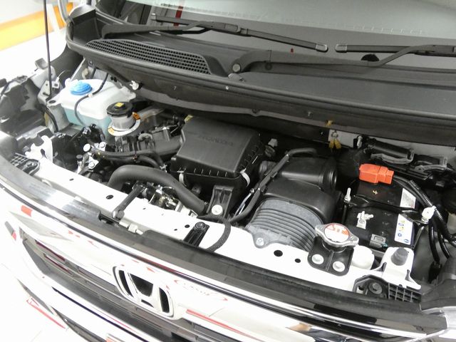 HONDA N BOX CUSTOM 4WD 2023