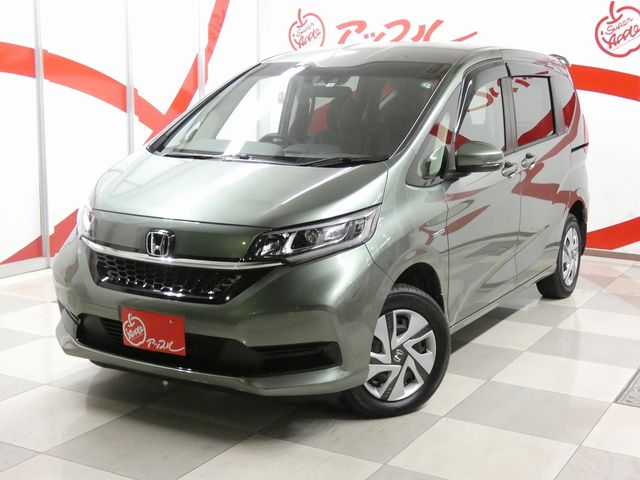 HONDA FREED plus HYBRID 4WD 2022