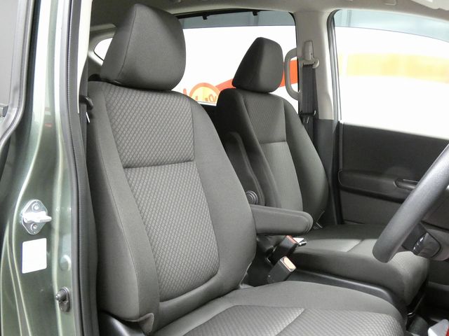 HONDA FREED plus HYBRID 4WD 2022