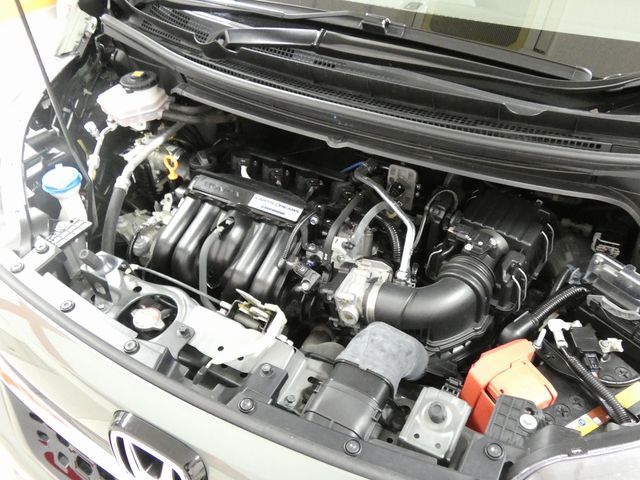 HONDA FREED plus HYBRID 4WD 2022