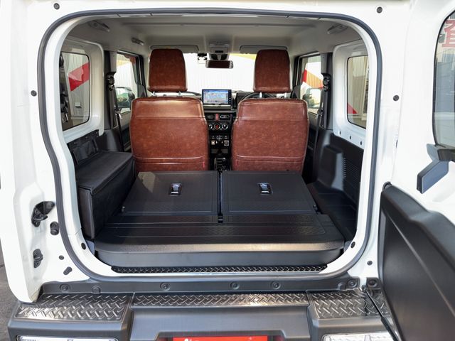 SUZUKI JIMNY 4WD 2023