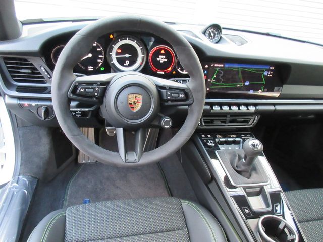 PORSCHE PORSCHE 911 2023