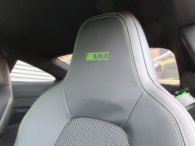 PORSCHE PORSCHE 911 2023