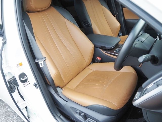 TOYOTA CROWN sedan hybrid 2021