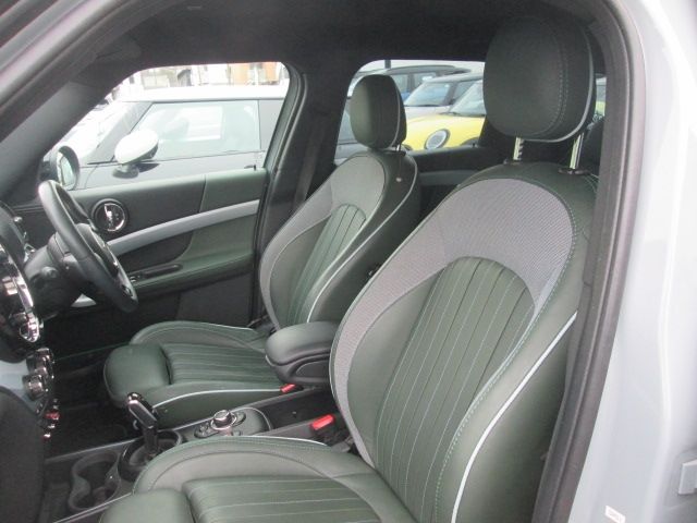 BMW MINI COOPER D CROSSOVER 2022