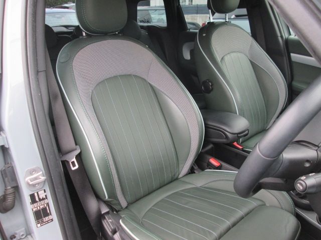 BMW MINI COOPER D CROSSOVER 2022