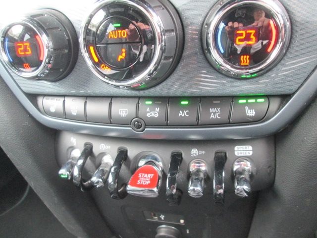 BMW MINI COOPER D CROSSOVER 2022