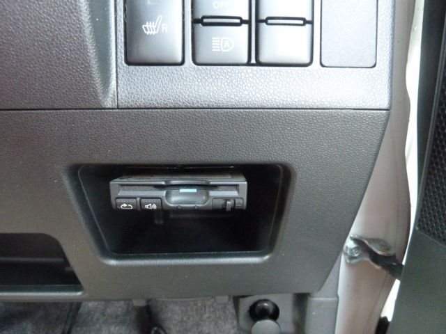 DAIHATSU TANTO CUSTOM 4WD 2017